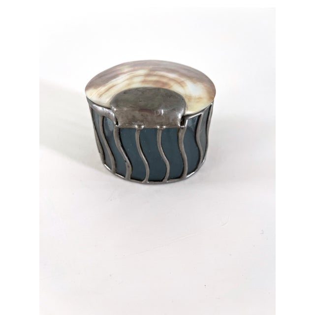 Late 20th Century Hand Crafted Seeded Glass and Shell Box For Sale - Image 5 of 11