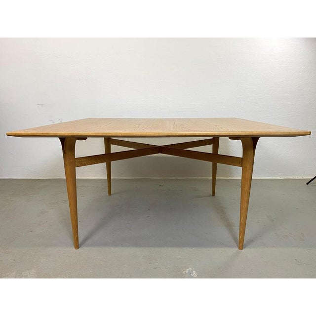 Cleft-Leg Side Table in Ash Wood by Bruno Mathsson for Karl Mathsson, 1960s For Sale - Image 3 of 8