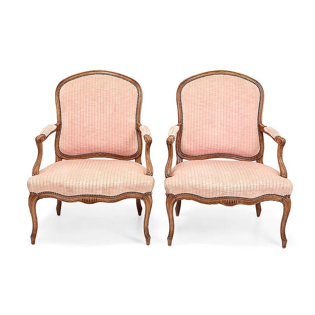 Pair of Rose Tarlow Melrose House Louis XV Style Walnut Fauteuil Arm Chairs.
