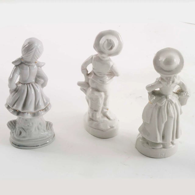 Collection of porcelain figurines of Neapolitan characters, 1800s. This piece has an attribution mark, I am sure that it...