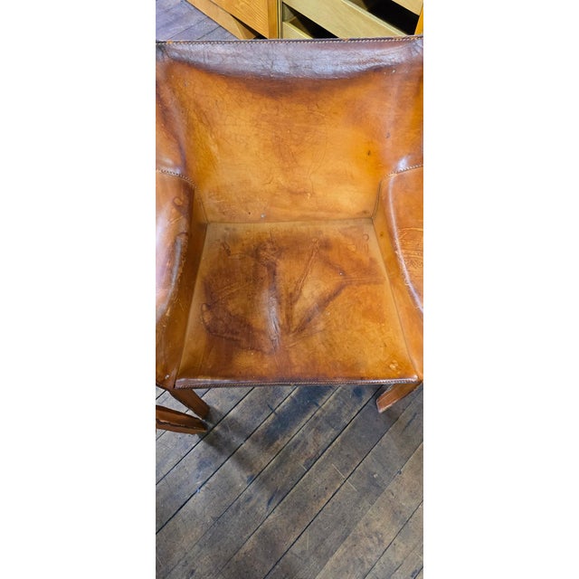 1970s Pair of Cab 413 Armchairs in Cognac Leather by Mario Bellini for Cassina For Sale - Image 17 of 17