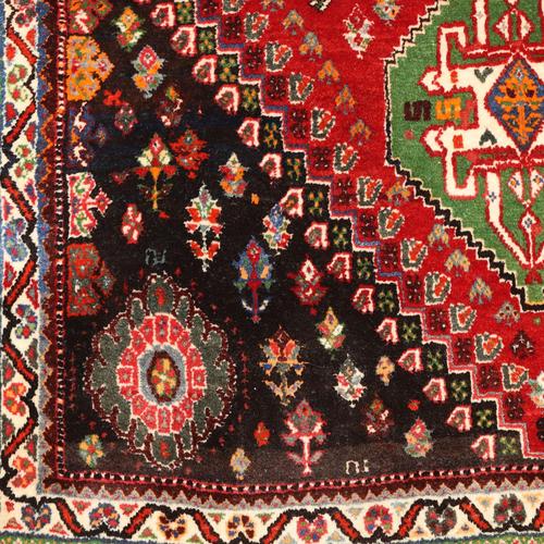 Shiraz Rug in Wool For Sale - Image 6 of 9