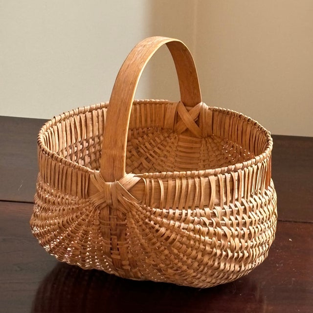 Farmhouse Small Vintage Splint Oak Buttocks Basket For Sale - Image 3 of 11