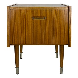 Mid-Century Modern Scandinavian Side or Bedside Table, 1960s For Sale