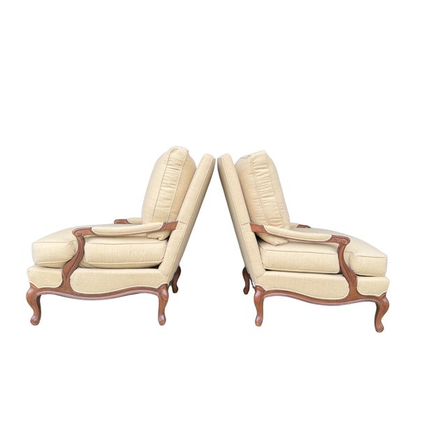 Pair of Vintage Hickory Chair Louis XV Bergère Armchairs – French Provincial Upholstered Accent Chair With Carved Wood Frame For Sale - Image 10 of 16