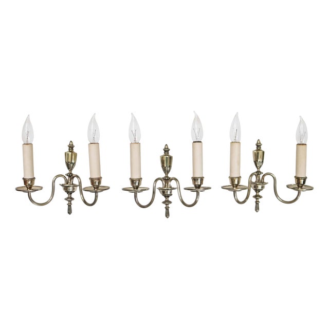 Neoclassical Louis XVI Regency Style 2-Light Wall Lights in Silver, Italy, 1980s, Set of 3 For Sale