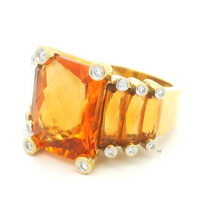 1980s Italian 18k Gold Citrine & Diamond Architectural Cocktail Ring, Size 7 For Sale - Image 13 of 14