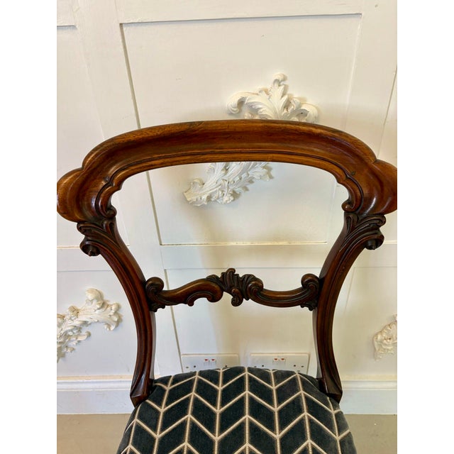 Wood Set of Victorian Carved Rosewood Side Chairs, 1850s For Sale - Image 7 of 14