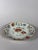 China Porcelain plate with "Pompadour" decoration, 18th century, Qianlong period (1711-1799) For Sale - Image 4 of 6