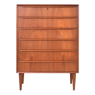 Mid-Century Modern Danish Teak Chest of Drawers, 1960s For Sale