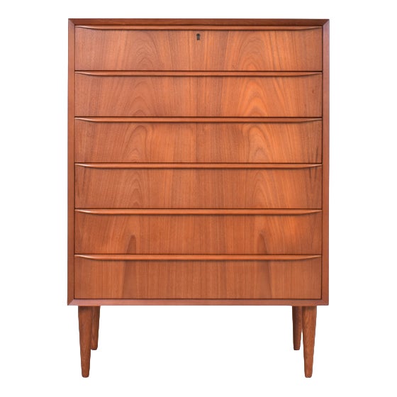 Mid-Century Modern Danish Teak Chest of Drawers, 1960s For Sale