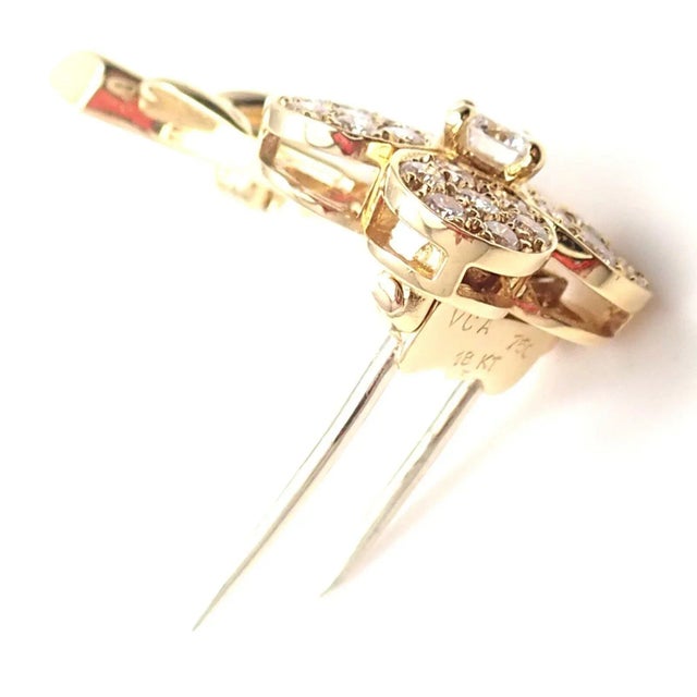 2000 - 2009 Van Cleef & Arpels Diamond 18k Yellow Gold Flower Pin Brooch For Sale - Image 5 of 10