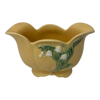 Vintage Weller Pottery Lily of the Valley Yellow Planter Vase B-5 Art Pottery For Sale