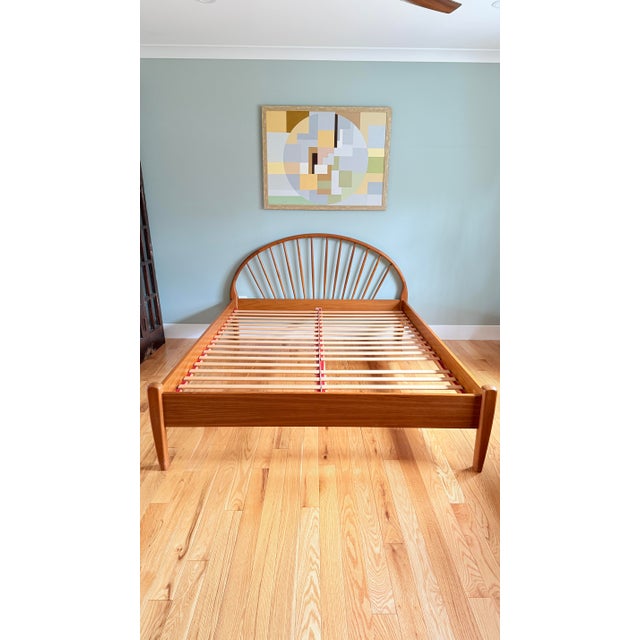 1960s MCM Danish Teak Platform Bed by Jespersen of Denmark For Sale In New York - Image 6 of 12