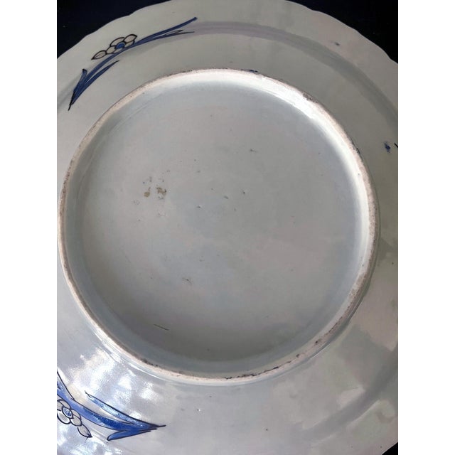 White Pair Antique Japanese Artia Ceramic Cabinet Plates For Sale - Image 8 of 16