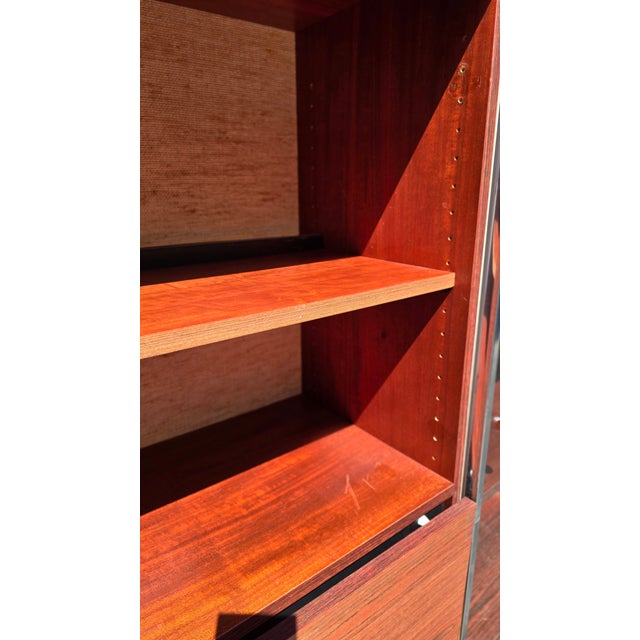 Vintage Mid Century Modern Three Bay Bookcase Wall Unit W Glass Cabinet Doors For Sale - Image 12 of 17