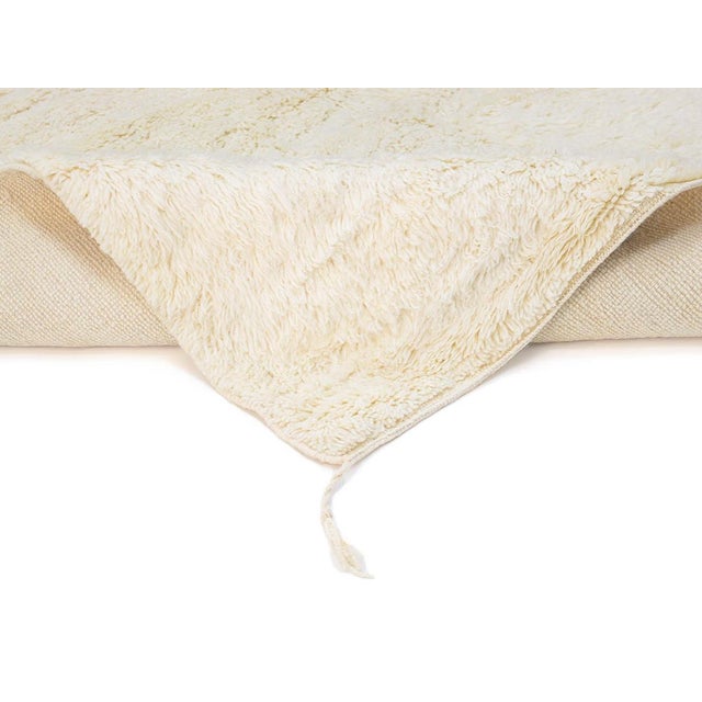 Contemporary Hand-Knotted Wool Rug by Azele Studio For Sale - Image 3 of 8