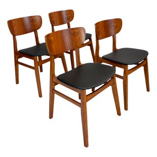 Teak Veneered Dining Chairs with Black Upholstered Seats, 1960s, Set of 4 For Sale