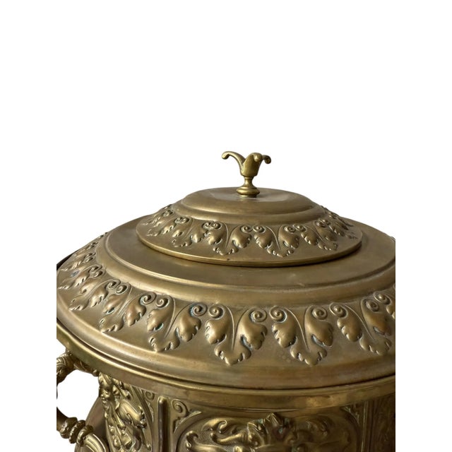Victorian 1910s Giant Antique Repousse Victorian Brass Bacchus Continental Style Lidded Ice Bucket Wine Cooler For Sale - Image 3 of 9