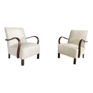 Art Deco Armchairs in Lambs Boucle from J. Halabala, 1920s, Set of 2 For Sale