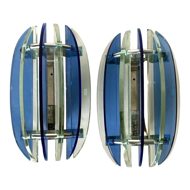 Late 20th Century Veca for Fontana Arte Pair of Italian Wall Sconces Steel and Seven Crystal For Sale