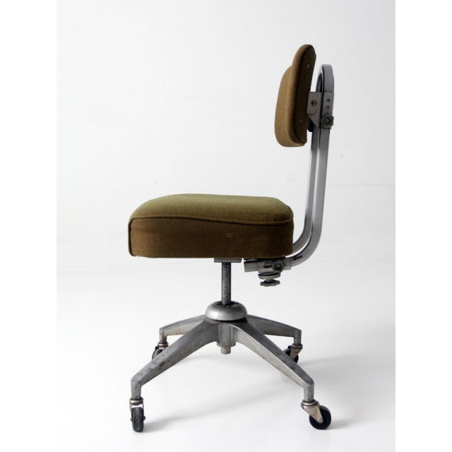 Mid 20th Century Mid-Century Industrial Swivel Office Chair For Sale - Image 5 of 17