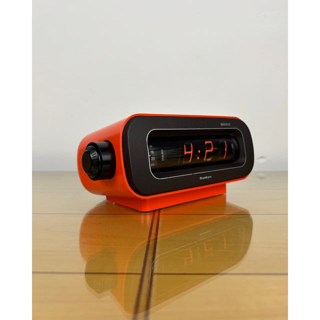 Compatibility note for usa / canada / japan buyers: requires a 220 v / 50 hz voltage + frequency converter to work...