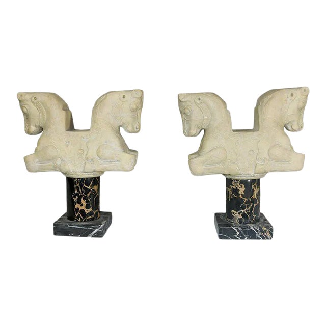Vintage 'Louvre' Paris Classical Statues Bookend Bulls on Marble Pedestal - a Pair For Sale