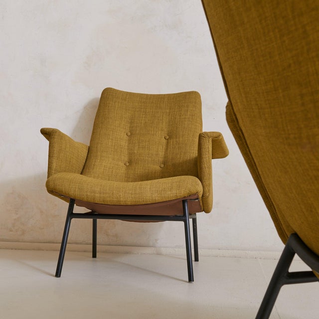 ‘Sk660’ Olive Green Armchair Attributed to Pierre Guariche for Steiner, 1953 For Sale In Chicago - Image 6 of 10