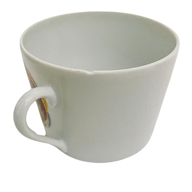 1990s 1990s French Hand-Painted Snail Bistro Coffee Cups and Saucers - Set for 6 For Sale - Image 5 of 8