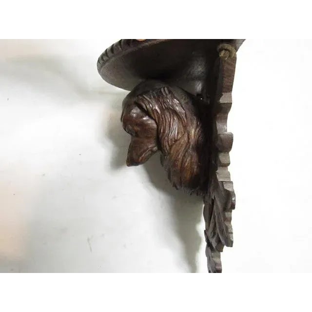 1900 - 1909 Antique Black Forest King Charles Spaniel Wall Shelf For Sale - Image 5 of 12