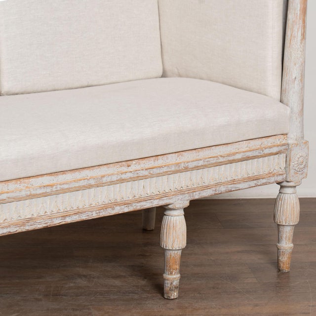 Early 19th Century White Swedish Gustavian Bench Settee With Egg and Dart Carving For Sale - Image 10 of 13