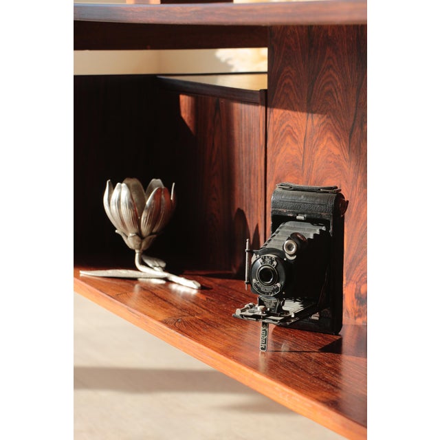 Vintage Rosewood Desk by Gunner Nielsen for Tibergaard, 1960 For Sale - Image 13 of 18