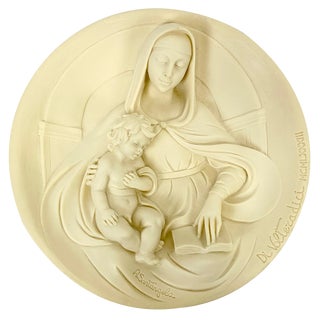 Italian Hand-Carved Alabaster Wall Plate by A. Santangela for Studio Dante Di Volteradici, 1983 For Sale