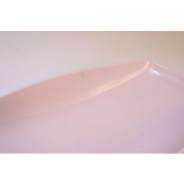 Vintage Pink Ceramic Elongated Footed Tray by Royal Haeger For Sale - Image 12 of 12