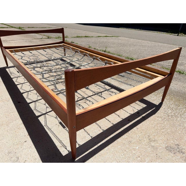 Mid-Century Modern Scandinavian Model Dagmar Teak Bed, 1960 For Sale - Image 10 of 18