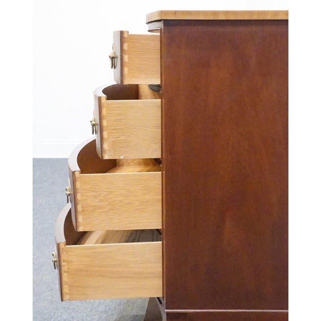 Wood Councill Craftsman Banded Mahogany Traditional Duncan Phyfe Style 34" Four Drawer Chest For Sale - Image 7 of 12