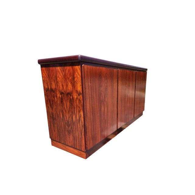 Skovby Møbelfabrik A/S Stunning Vintage Skovby Mid-Century Modern Rosewood Credenza | Danish Modern 3-Door Buffet | Sleek Storage Cabinet For Sale - Image 4 of 18