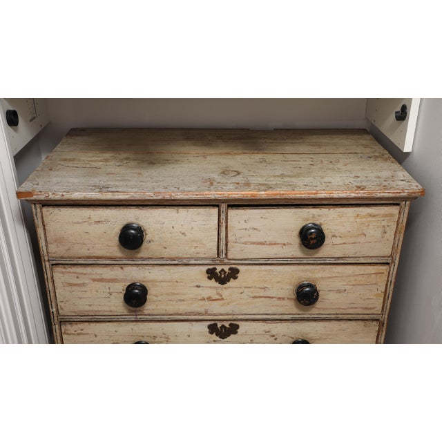Ivory 19th Century English Chest of Drawers With Original Ivory Paint For Sale - Image 8 of 8