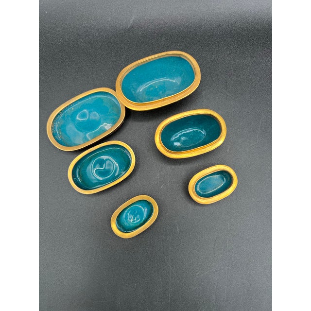 ✨ Rare Find: Complete Set of Three Vintage Chinese Cloisonné Nesting Boxes ✨ Up for grabs is a beautiful, fully intact...