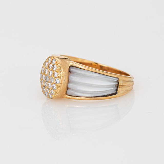 80s Portuguese Ring Diamond Fluted Mother of Pearl 19k Yellow Gold Jewelry 6.5 For Sale - Image 4 of 7