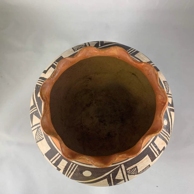 Mid 20th Century Acoma Signed Pueblo Southwestern Olla Jar For Sale - Image 5 of 12