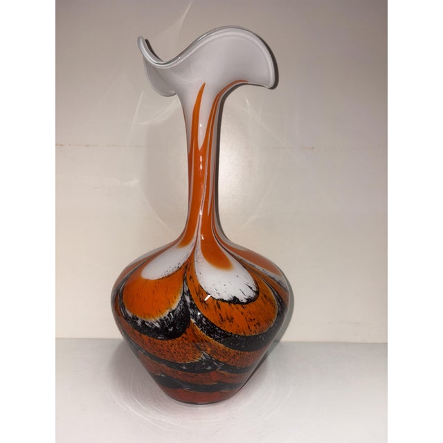 Opal Glass Vase, 1950 For Sale - Image 6 of 10