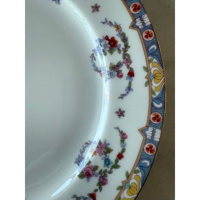 Ceramic Vintage Meito China Hand Painted Floral Dinner Plates - Set of 6 For Sale - Image 7 of 12