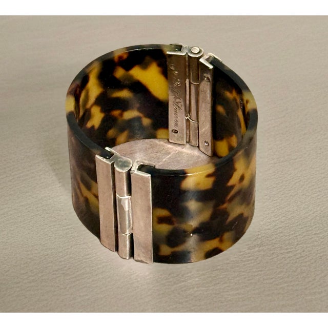 Modern Ralph Lauren Faux Tortoise and Silver Cuff For Sale - Image 3 of 7