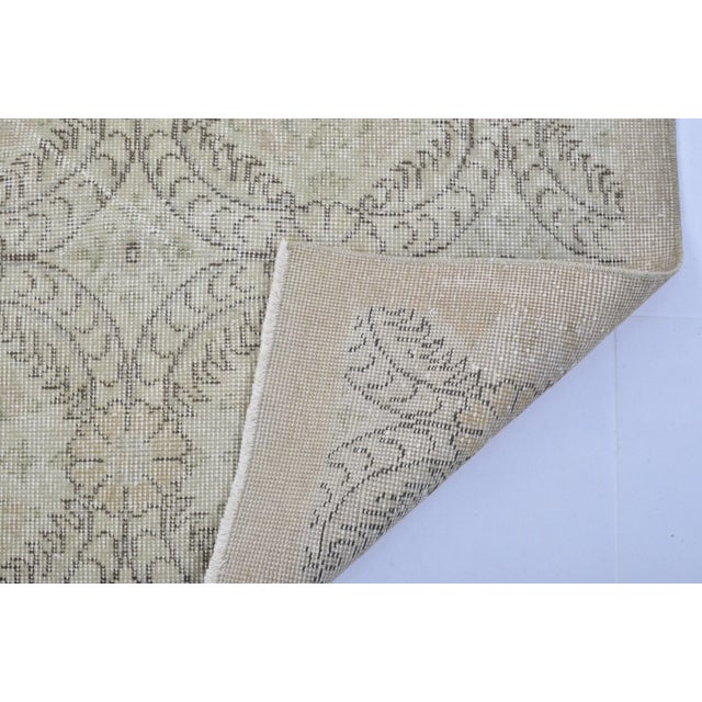 1960s Turkish Rustic Decor Floor Vintage Rug For Sale - Image 10 of 11