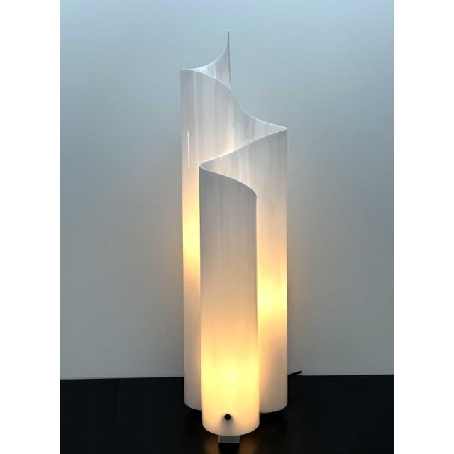 Mezzachimera Lamp by Vico Magistretti for Artemide For Sale - Image 9 of 9