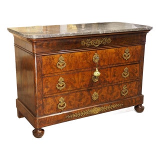 Circa 1820 French Restauration Commode in Flame Mahogany, Gilt Bronze Hardware For Sale
