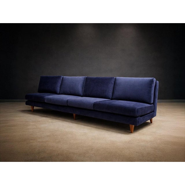 Four-Seat Brazilian Modern Sofa in Hardwood by Joaquim Tenreiro, Brazil, 1950s For Sale - Image 13 of 15