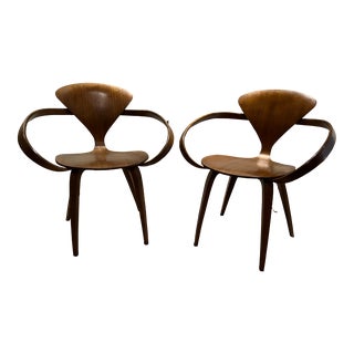 2010 Cherner Walnut Armchairs - Set of 2 For Sale